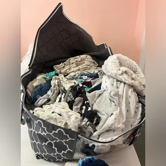 Tote of Baby Clothes: Newborn-6 months Matching Sets